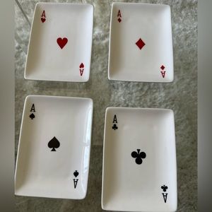 4 Playing Card Suit Poker Appetizer Hors d'ouevre Plates